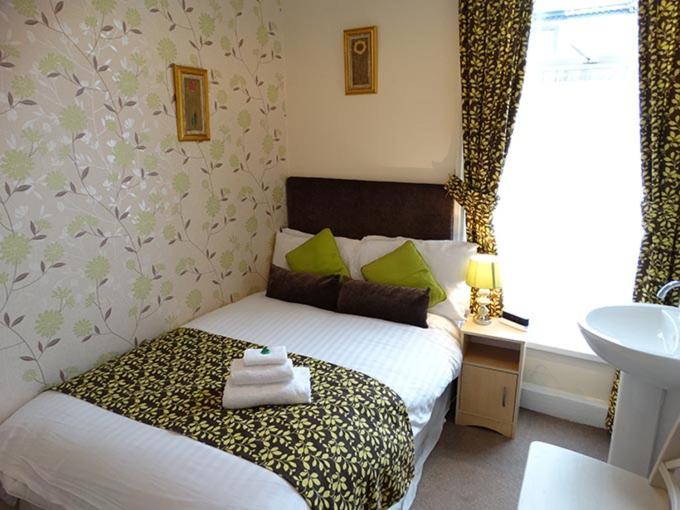 Adelphi Guest House Southport Dış mekan fotoğraf
